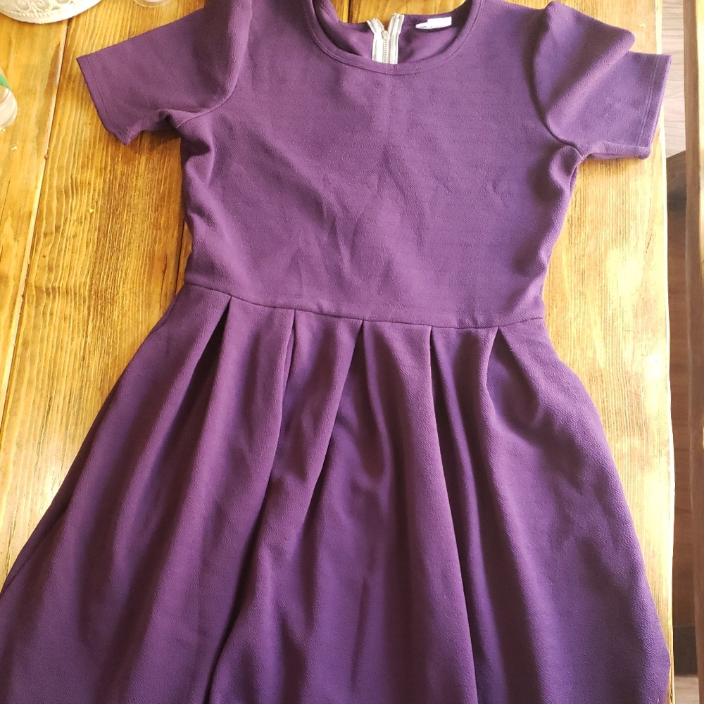 Amelia Lularoe